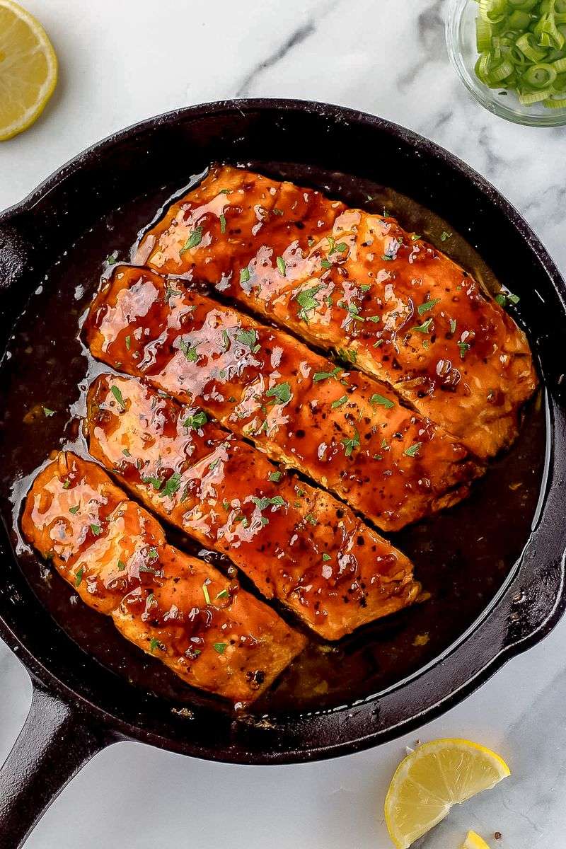 Honey Garlic Glazed Salmon