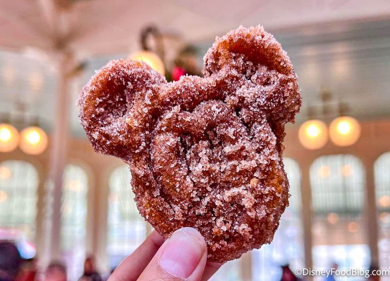 Mickey Churro with Dipping Sauce