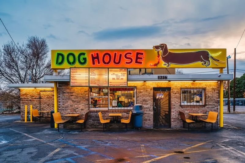 New Mexico — The Dog House Drive-In (Albuquerque)