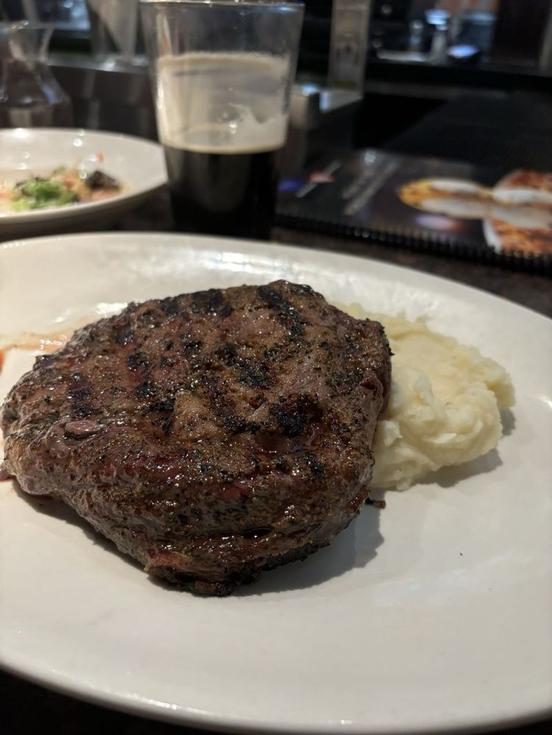 BJ's Restaurant & Brewhouse