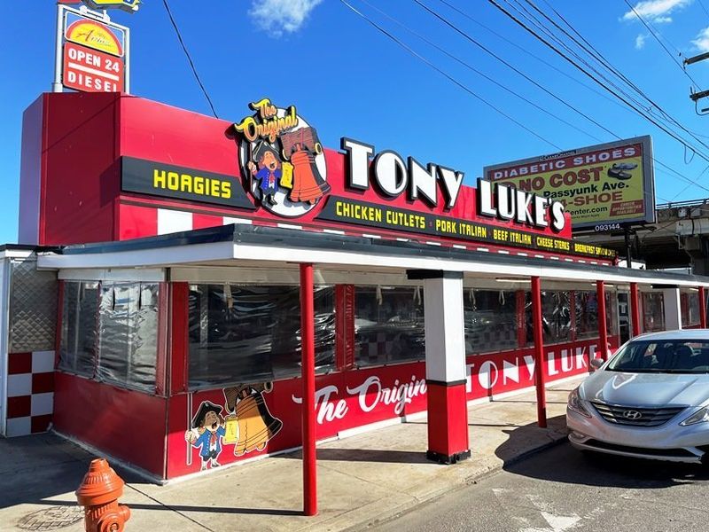 Tony Luke’s (Philadelphia, Pennsylvania)