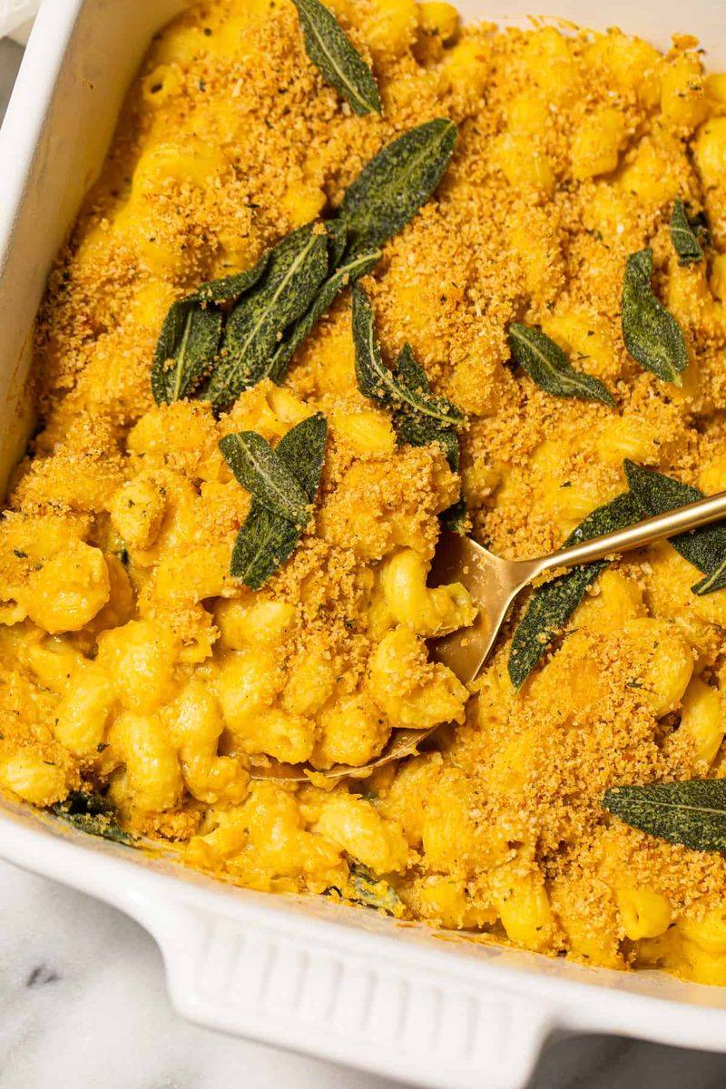 Butternut Sage Mac and Cheese Bake
