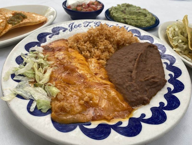 Joe T. Garcia's — Combination plate (Tex-Mex classics)