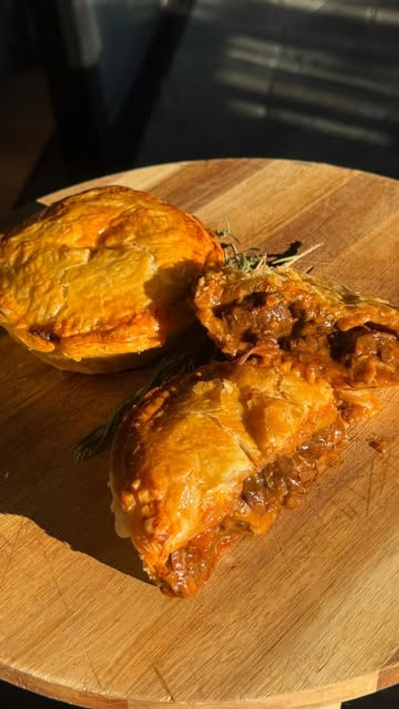 Wegmans (Store Brand) Beef Pot Pie