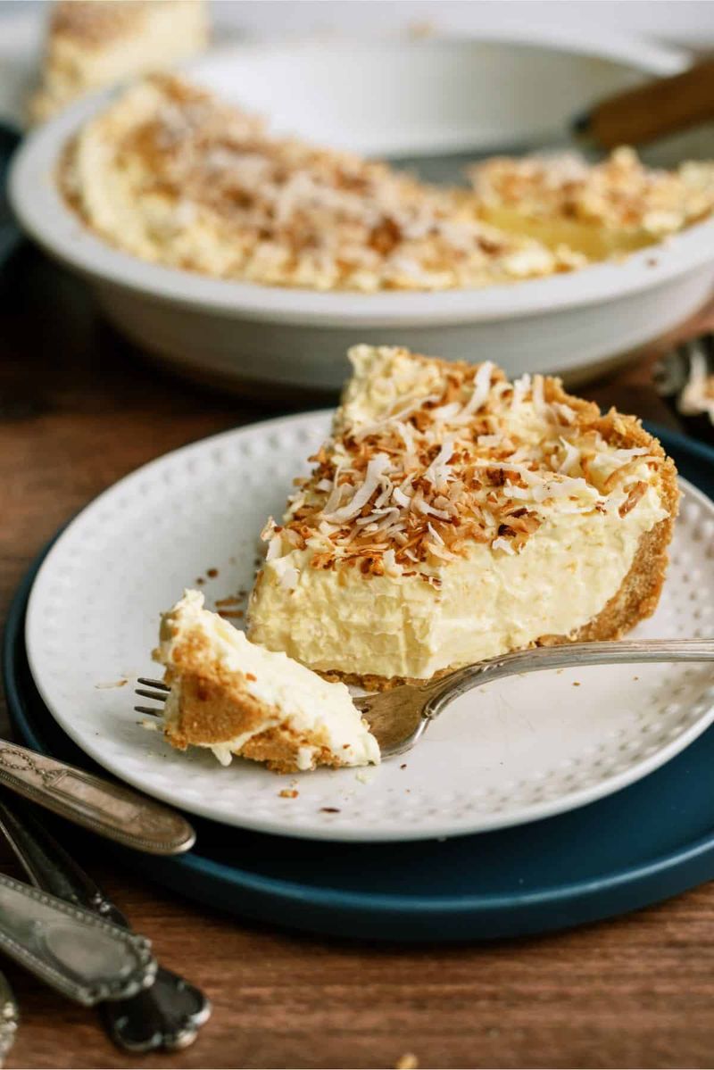 Coconut Cream Pie Cake