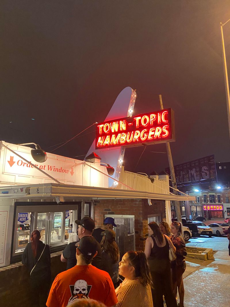 Town Topic (Kansas City, Missouri)