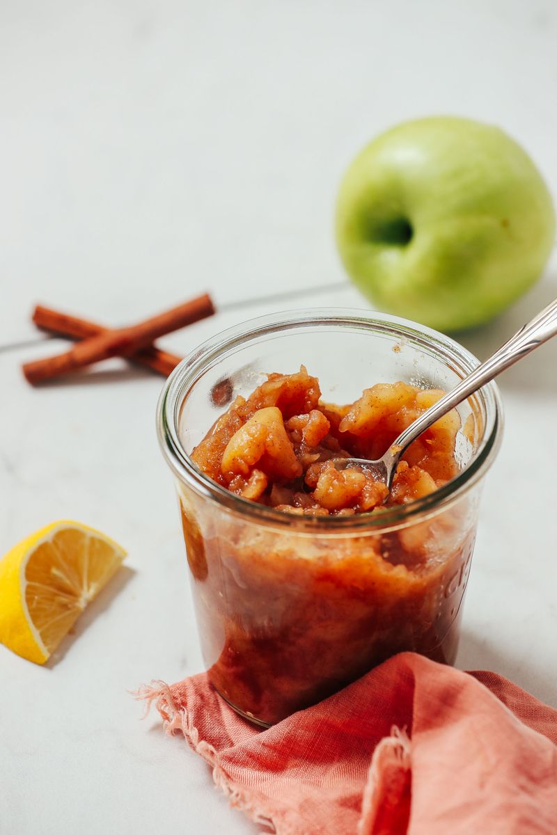 Applesauce with Skin-On Apple Blends