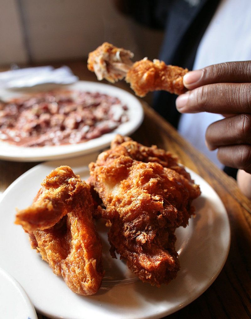 Willie Mae's Scotch House: Fried Chicken Paradise