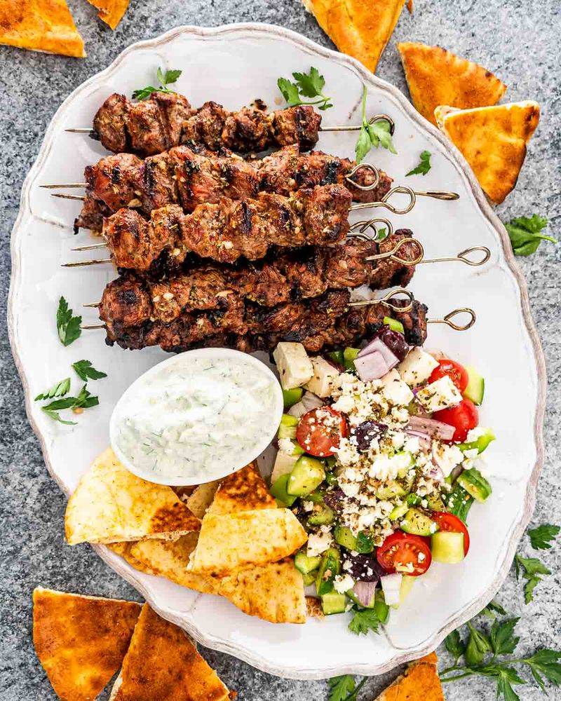 Greek Souvlaki Platter (Chicken or Lamb)