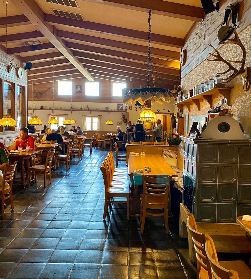 Royal Bavaria Sunday Buffet - Moore