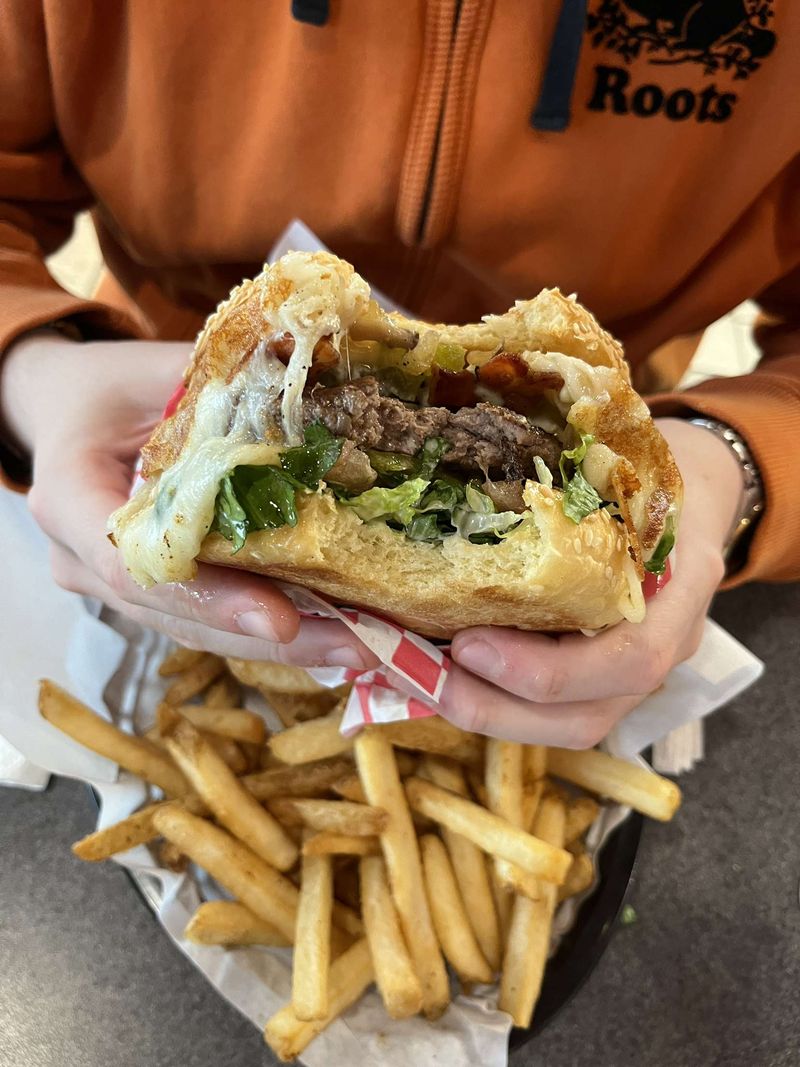 Alaska – Tommy’s Burger Stop, Anchorage