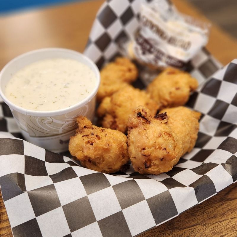 Clam Cakes & Chowder Combo