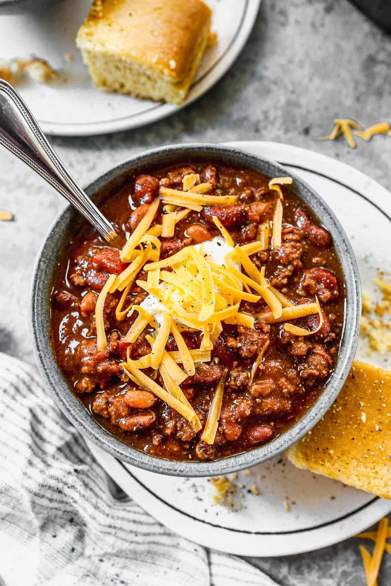 Chili That Simmered While You Did Nothing