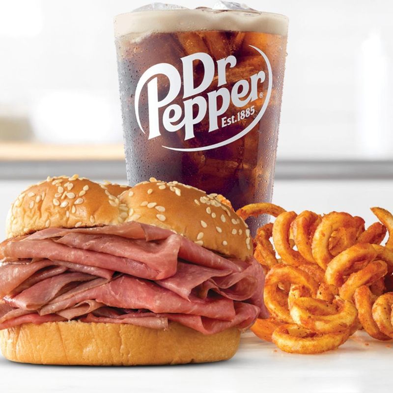 Arby’s: Classic Beef ’n Cheddar (À La Carte) + Small Curly Fries
