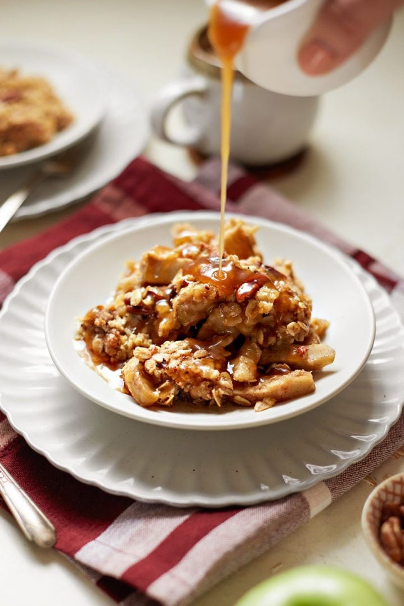 Classic Caramel Apple Crisp