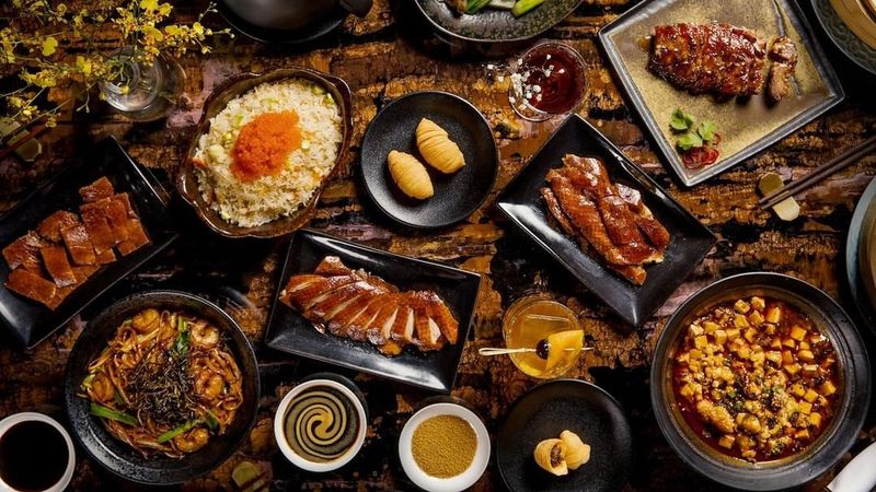 Mott 32 (The Venetian)