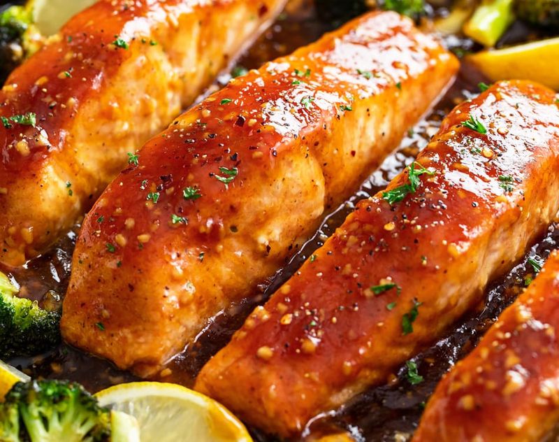 Broiled fish with a quick glaze