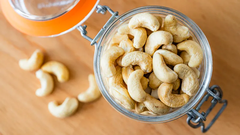 Cashews