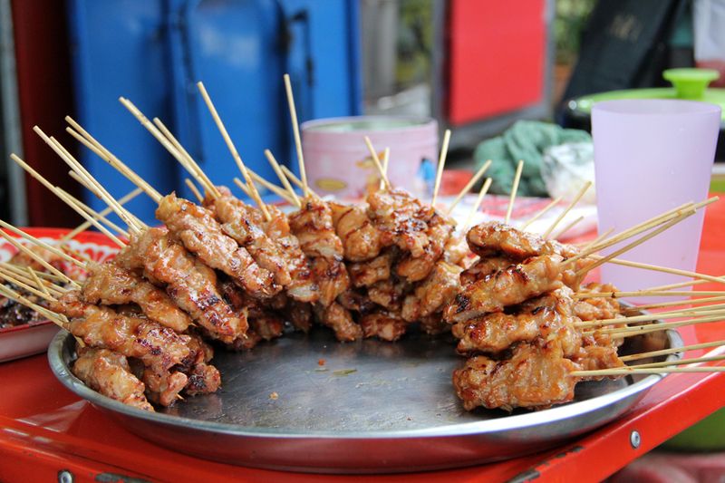 Moo ping (grilled pork skewers)