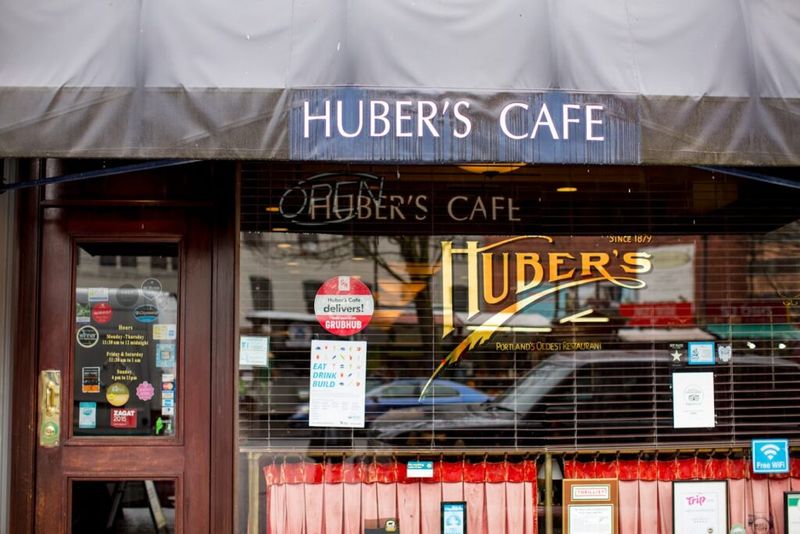 Oregon: Huber's Cafe (Portland)