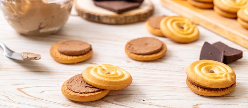 Packaged cookies you eat straight from the sleeve