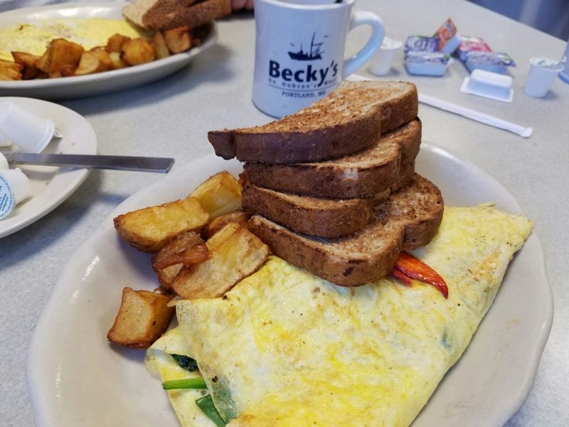 Becky's Diner - Maine
