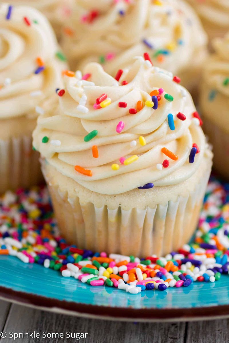 Vanilla Cupcakes With Sprinkle Buttercream