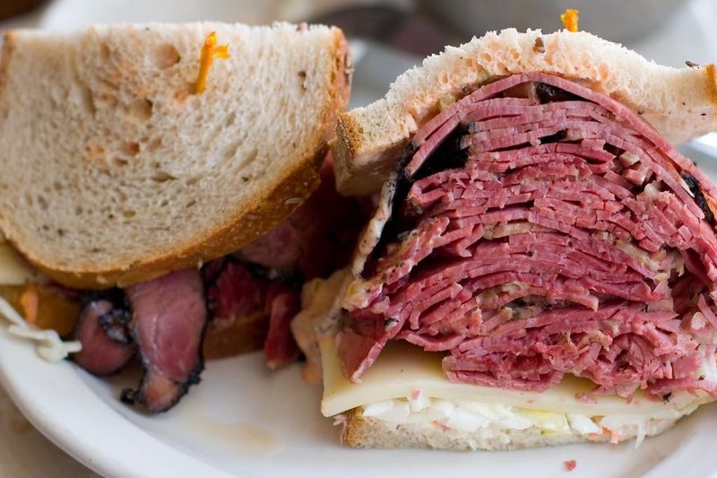 Mott & Hester Deli Co & Catering – Tampa
