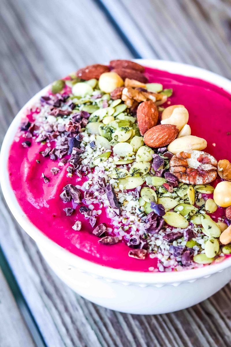 Low Sugar Smoothie Bowl With Hemp Hearts