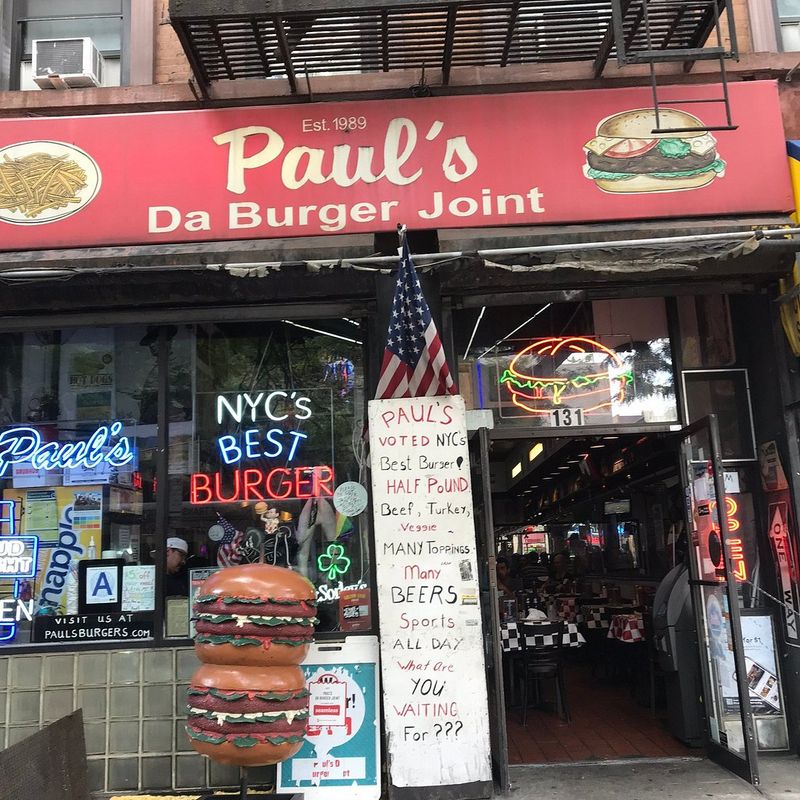 Paul’s Da Burger Joint