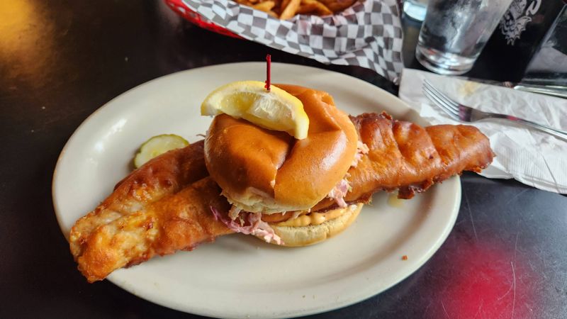 Walleye Sandwich (Upper Midwest)