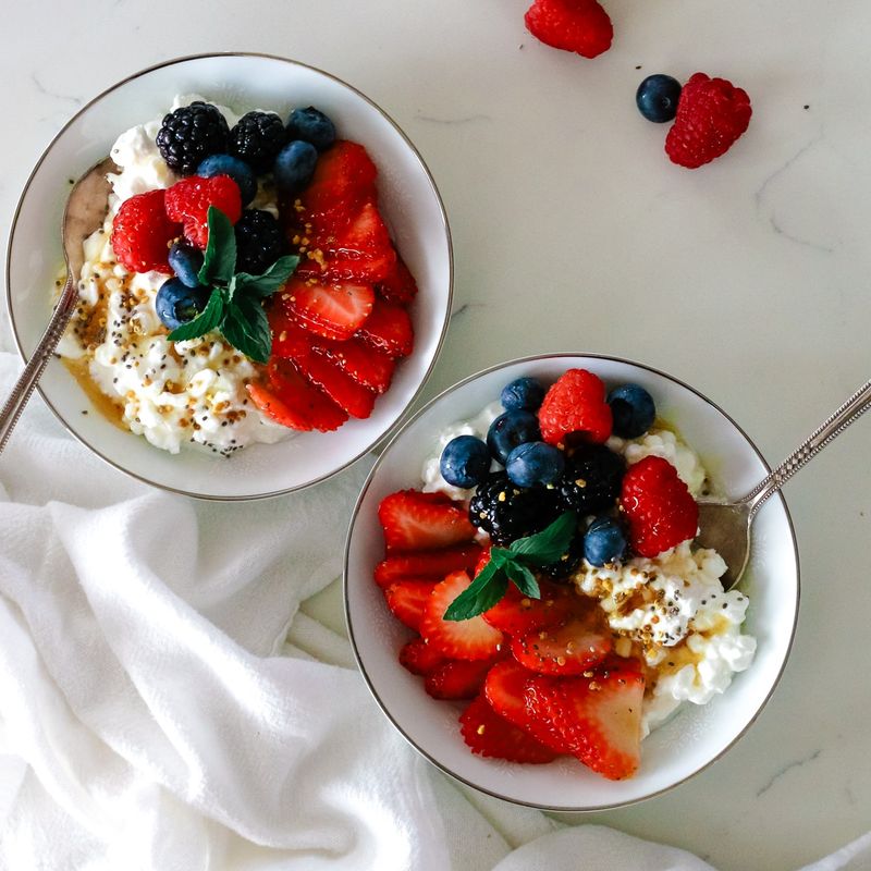 Cottage Cheese With Berries And Honey