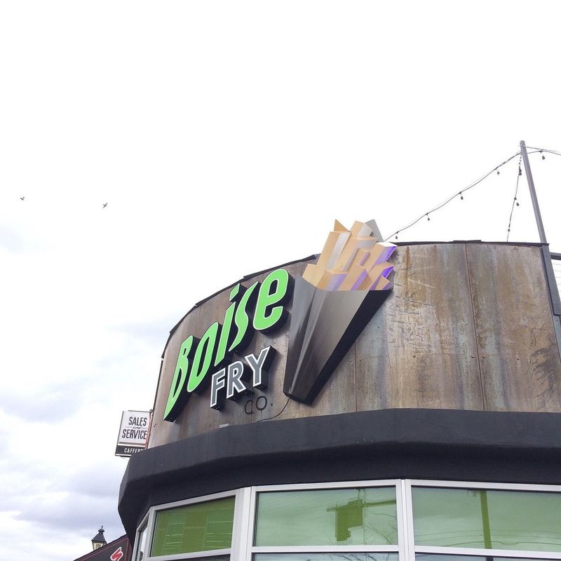 Idaho — Boise Fry Co. Bison Dog with Fry Sauce (Boise)