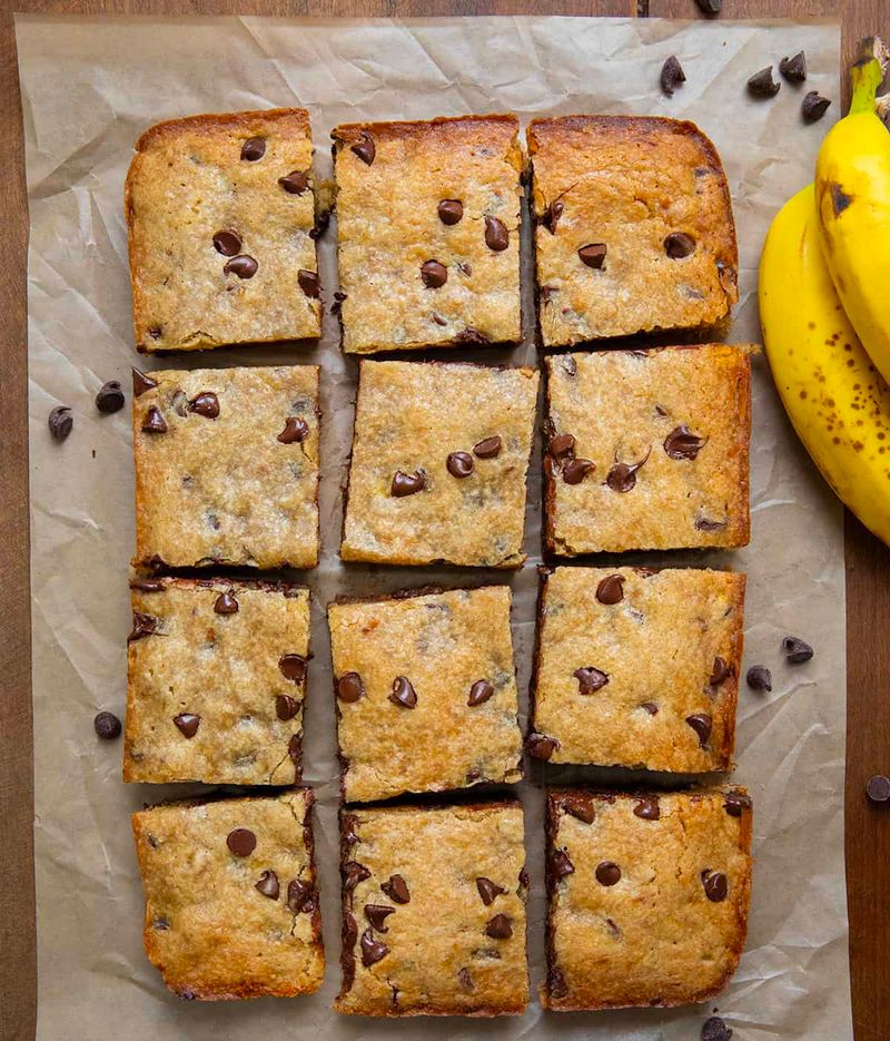 Banana Chocolate Chip Bars