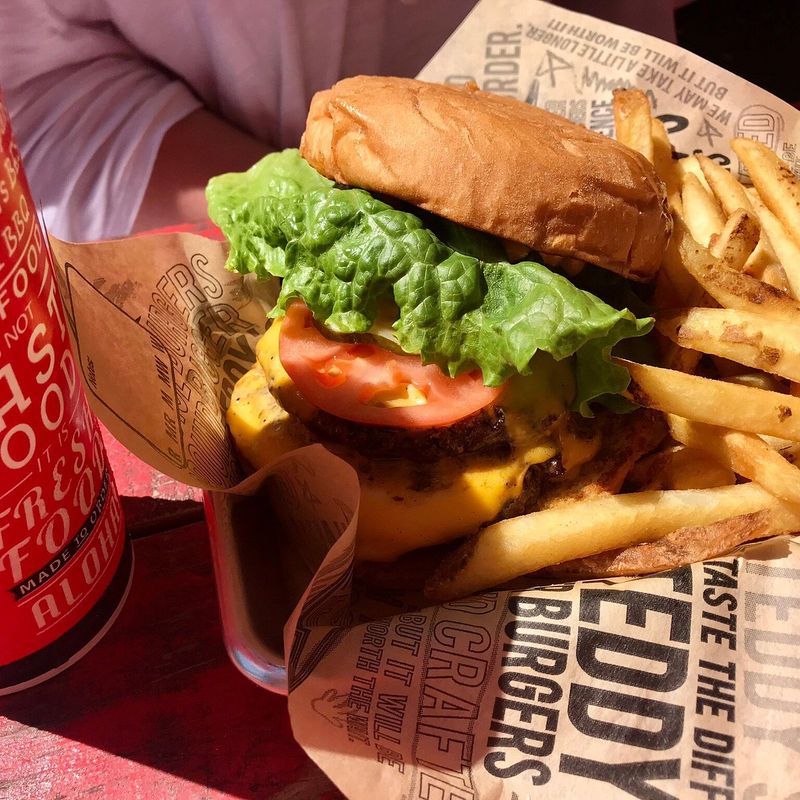 Teddy's Bigger Burgers (Hawaii)