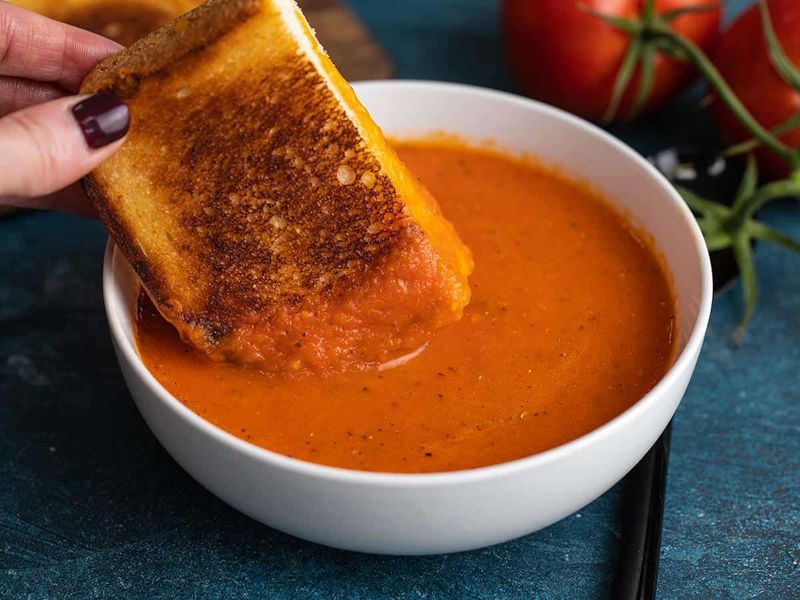Grilled Cheese And Tomato Soup
