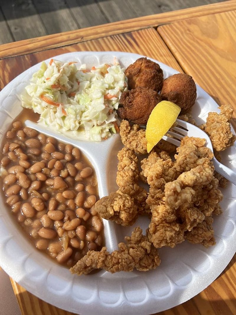 Airboat-Country Roadside Eatery