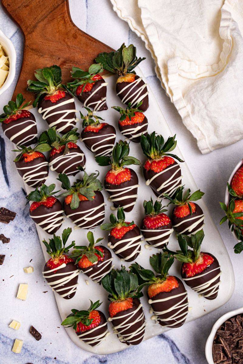 Chocolate Dipped Strawberries