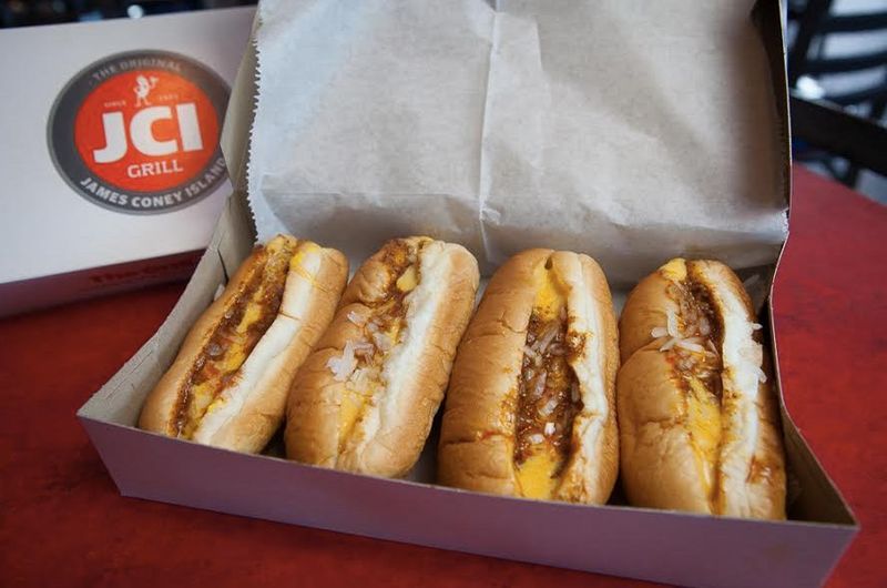 Texas — James Coney Island Chili Dog (Houston)