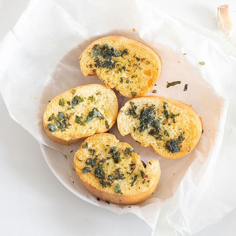 Air Fryer Garlic Bread