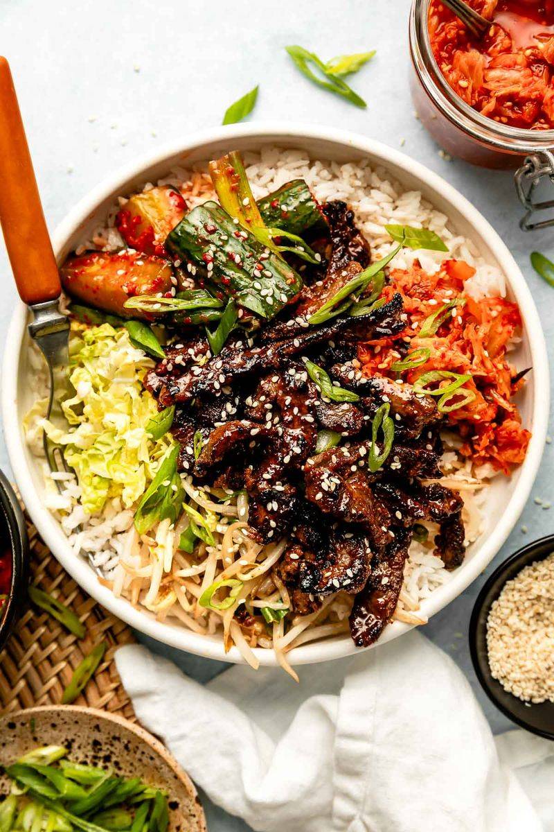 Korean Beef Bowls (Bulgogi-Style)
