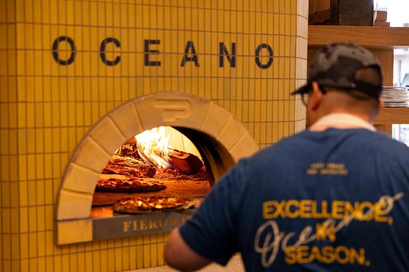 Pizzeria Oceano — Lake Worth Beach