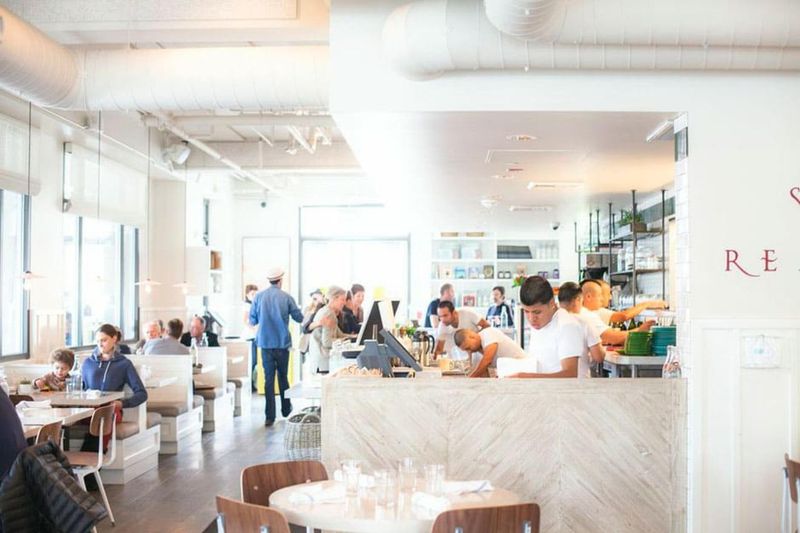 Café Gratitude (Los Angeles)