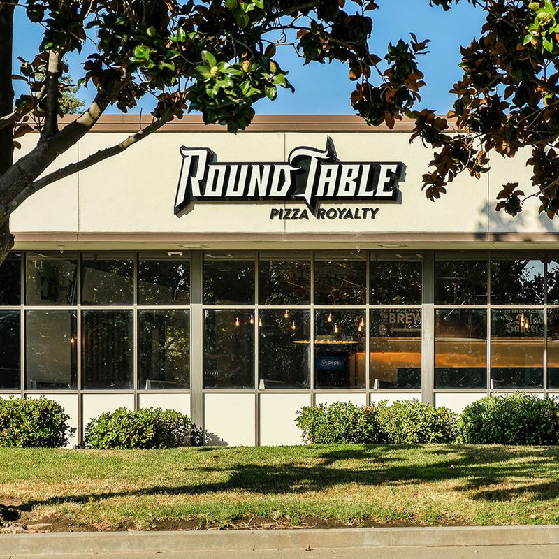 Round Table Pizza