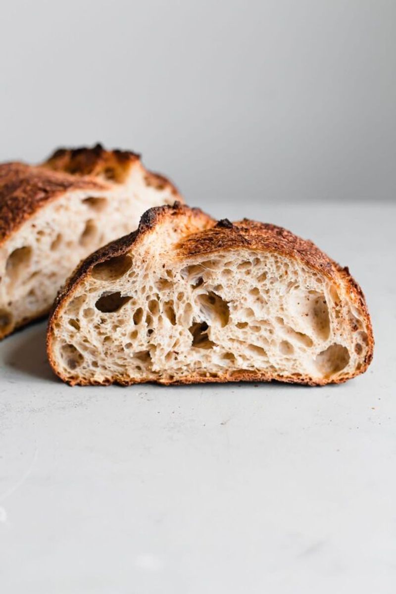 Artisanal Sourdough Bread (Long Fermentation)