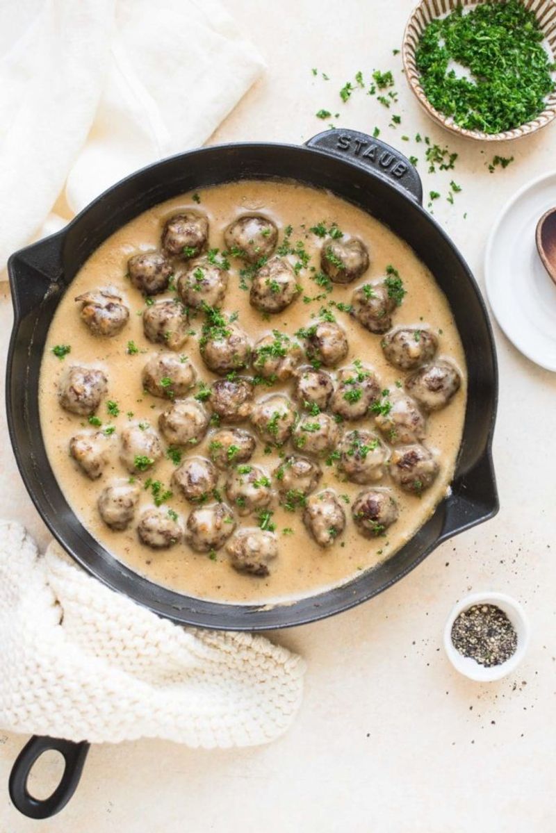 Swedish Meatballs with Cream Sauce