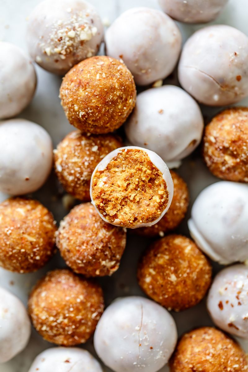No-Bake Carrot Cake Bites
