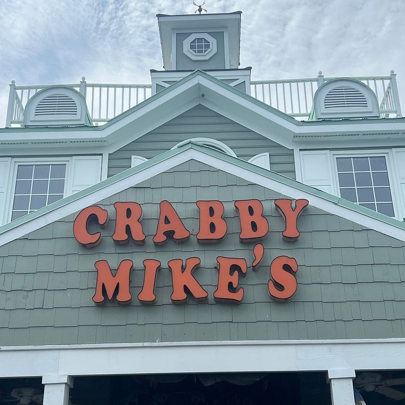 Crabby Mike’s Calabash Seafood (Surfside Beach, South Carolina)