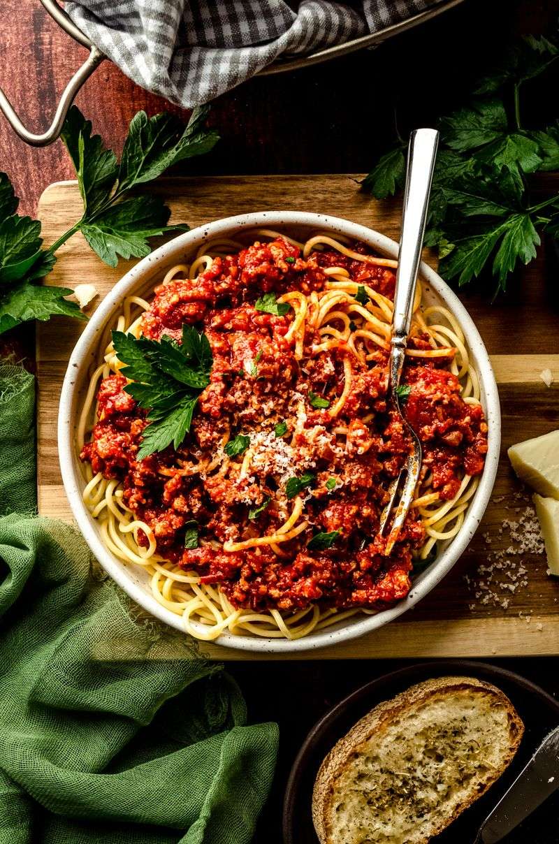 Spaghetti and Homemade Meat Sauce