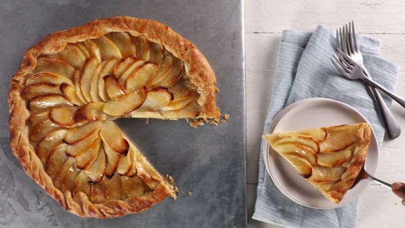 Tarte aux Pommes (French Apple Tart)